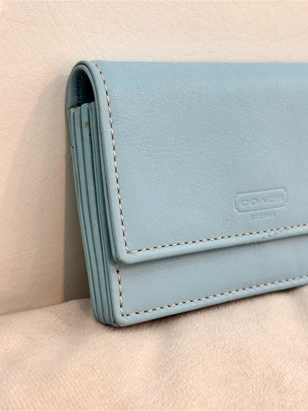 COACH Legacy Light Blue Compact Accordian Wallet NEW - Picture 3 of 14